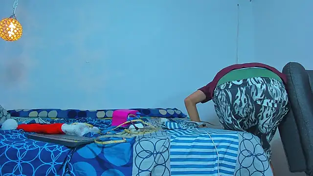 Snapshot of maxowens_oficial chatting on December 29, 10:47 pm maxowens oficial online show from December 29, 10:47 pm