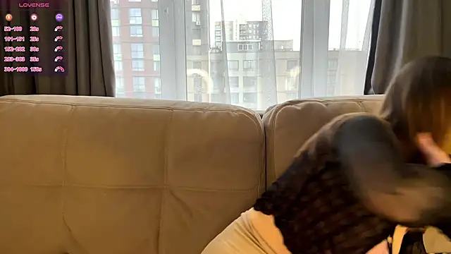 LindaFarmer online show from October 28, 4:16 am