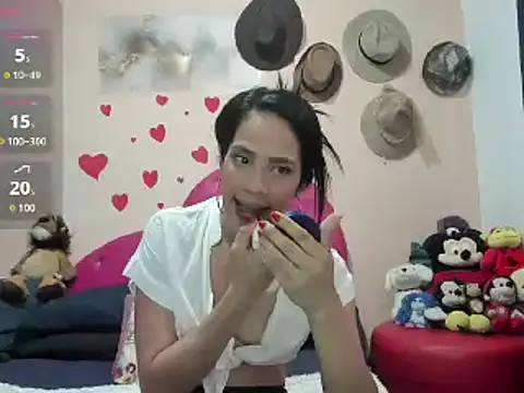 Snapshot of jadde_blair chatting on February 25, 6:09 pm jadde blair online show from February 25, 6:09 pm