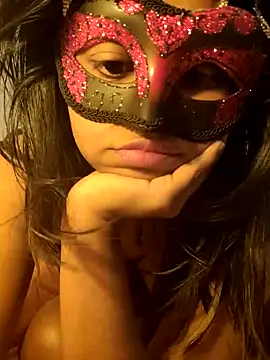 Snapshot of Bella_Luna18 chatting on March 7, 6:00 pm Bella Luna18 online show from March 7, 6:00 pm