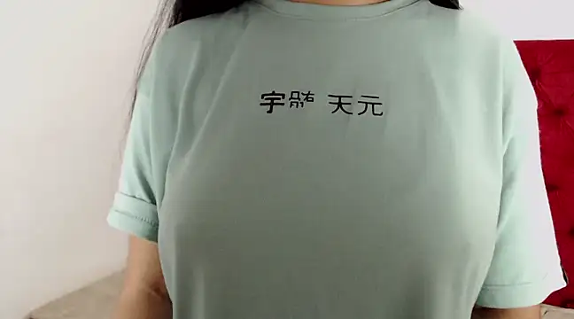 CarolineBrunx online show from February 7, 5:52 am