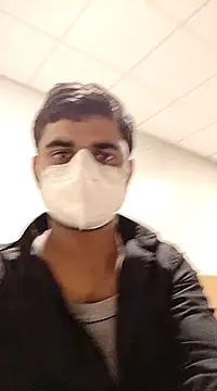 Ishan003 online show from December 15, 5:10 pm