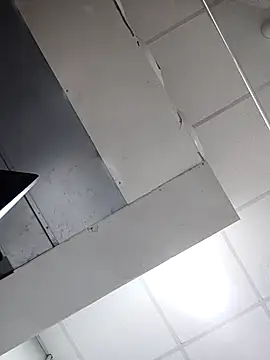 Ishan003 online show from February 6, 4:25 pm