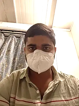 Snapshot of Ishan003 chatting on February 16, 9:59 pm Ishan003 online show from February 16, 9:59 pm