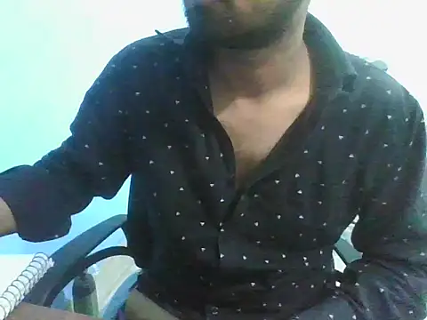 Snapshot of Ishan003 chatting on November 17, 2:56 pm Ishan003 online show from November 17, 2:56 pm