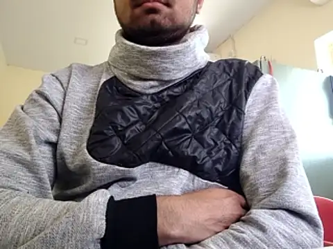 Snapshot of Ishan003 chatting on January 10, 6:26 am Ishan003 online show from January 10, 6:26 am