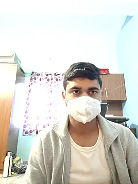 Snapshot of Ishan003 chatting on January 13, 1:44 am Ishan003 online show from January 13, 1:44 am