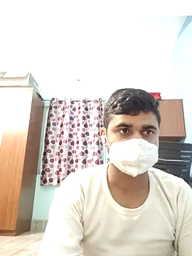 Snapshot of Ishan003 chatting on January 13, 2:00 pm Ishan003 online show from January 13, 2:00 pm