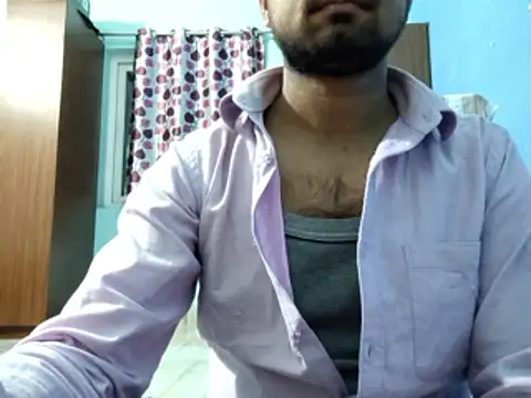 Snapshot of Ishan003 chatting on January 17, 2:11 pm Ishan003 online show from January 17, 2:11 pm