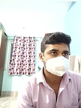 Snapshot of Ishan003 chatting on January 18, 2:21 pm Ishan003 online show from January 18, 2:21 pm