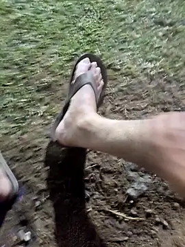 Snapshot of Ishan003 chatting on February 11, 1:27 pm Ishan003 online show from February 11, 1:27 pm