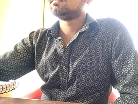 Snapshot of Ishan003 chatting on February 13, 2:29 am Ishan003 online show from February 13, 2:29 am