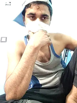 Snapshot of Ishan003 chatting on February 25, 1:10 pm Ishan003 online show from February 25, 1:10 pm