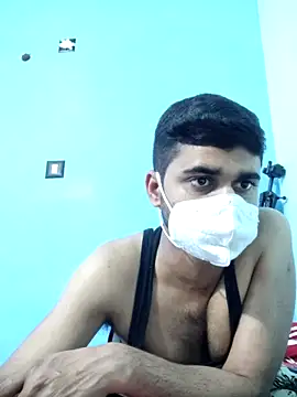 Snapshot of Ishan003 chatting on February 28, 10:27 am Ishan003 online show from February 28, 10:27 am