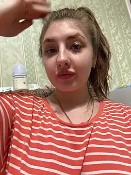 Snapshot of sexyy_girl_ chatting on December 30, 12:09 pm sexyy girl online show from December 30, 12:09 pm