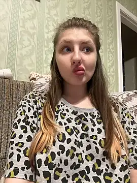 Snapshot of sexyy_girl_ chatting on January 26, 1:04 pm sexyy girl online show from January 26, 1:04 pm