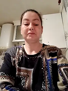 Snapshot of RamyLove36 chatting on February 5, 4:37 am RamyLove36 online show from February 5, 4:37 am