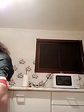 Snapshot of RamyLove36 chatting on February 17, 4:42 am RamyLove36 online show from February 17, 4:42 am