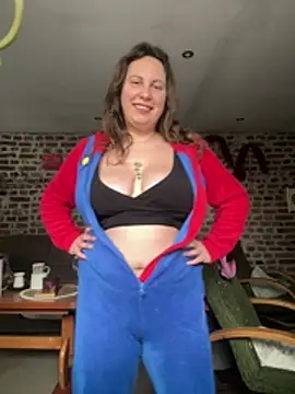 Yanacool007 online show from February 1, 10:03 am