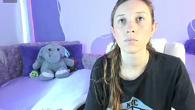 Snapshot of danny_s22 chatting on March 5, 2:12 pm danny s22 online show from March 5, 2:12 pm