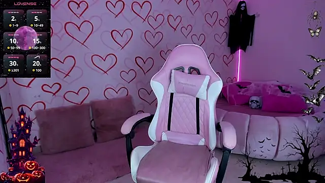 Snapshot of danny_s22 chatting on October 25, 1:51 pm danny s22 online show from October 25, 1:51 pm