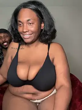 Stacy Raine online show from February 4, 9:31 pm