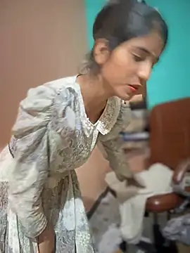 Snapshot of DiyAsingHh chatting on December 20, 1:25 am DiyAsingHh online show from December 20, 1:25 am