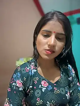 Snapshot of DiyAsingHh chatting on February 4, 5:10 am DiyAsingHh online show from February 4, 5:10 am