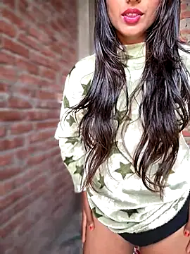 Snapshot of DiyAsingHh chatting on December 5, 3:26 am DiyAsingHh online show from December 5, 3:26 am