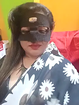 Snapshot of Babydoll_18 chatting on January 28, 10:45 pm Babydoll 18 online show from January 28, 10:45 pm