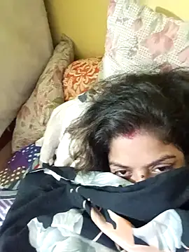 Snapshot of Babydoll_18 chatting on February 27, 1:28 pm Babydoll 18 online show from February 27, 1:28 pm