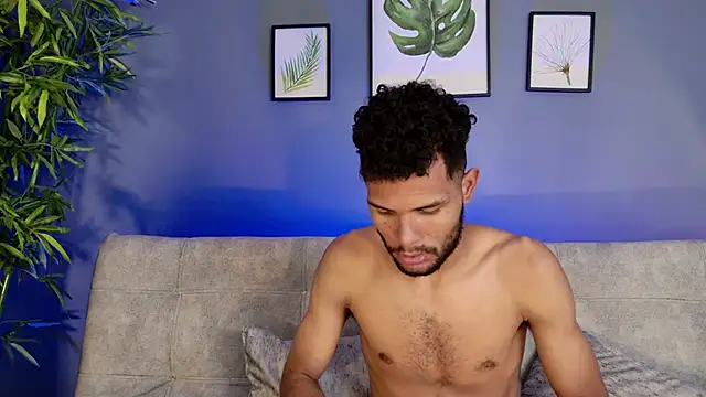 miaa lux online show from November 30, 7:40 pm