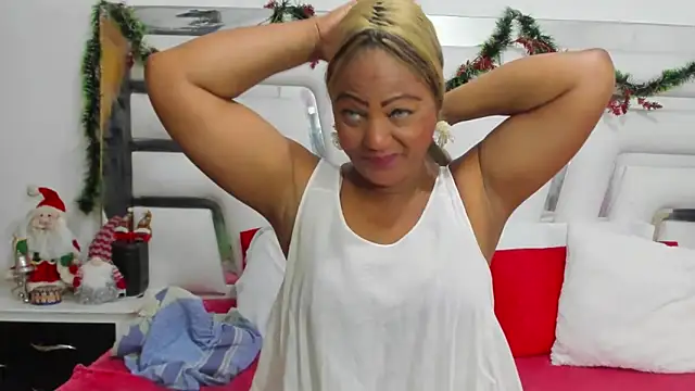 SaraaJhons online show from December 15, 4:00 pm