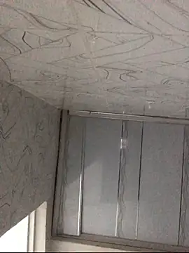 JackSwan18 online show from December 1, 1:21 am