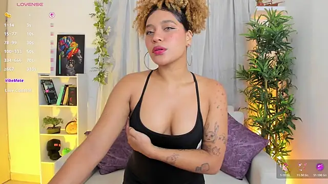 natty romanof 18 online show from July 8, 11:48 am