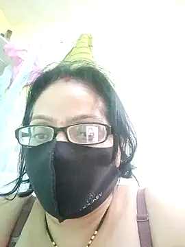 Snapshot of heenage chatting on February 4, 7:18 am heenage online show from February 4, 7:18 am