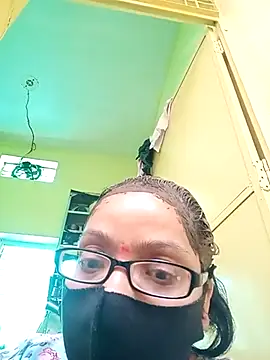 Snapshot of heenage chatting on March 23, 9:10 am heenage online show from March 23, 9:10 am