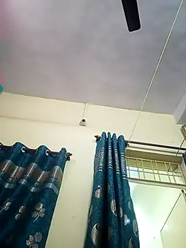 Snapshot of heenage chatting on October 12, 7:51 am heenage online show from October 12, 7:51 am