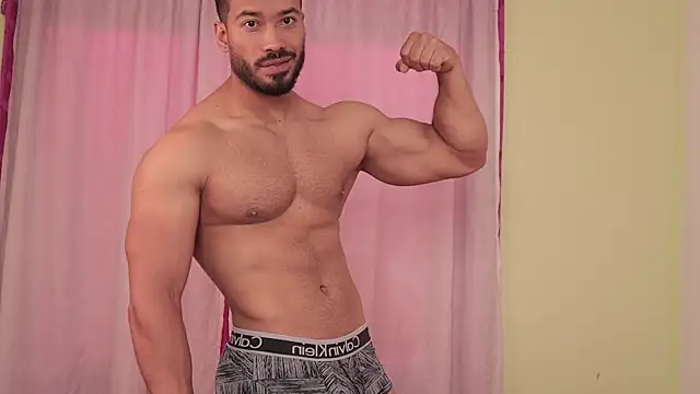 freddsexxx online show from March 18, 1:20 pm