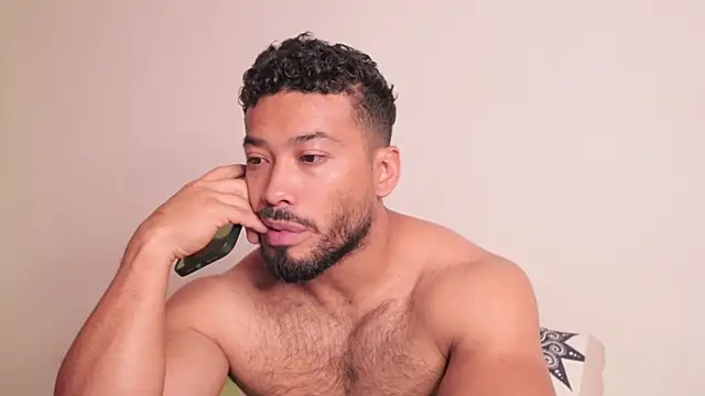 Snapshot of freddsexxx chatting on November 10, 2:16 pm freddsexxx online show from November 10, 2:16 pm