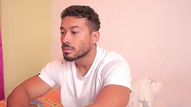 Snapshot of freddsexxx chatting on December 16, 1:27 pm freddsexxx online show from December 16, 1:27 pm