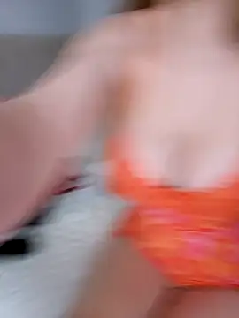 Snapshot of jhulyyy chatting on October 3, 2:58 pm jhulyyy online show from October 3, 2:58 pm