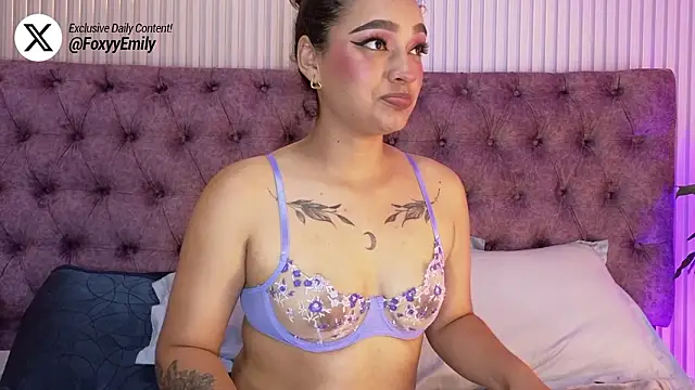 EMILYY FOXY online show from February 22, 7:12 pm