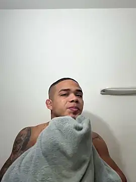 jordan mayers02 online show from March 11, 9:02 am