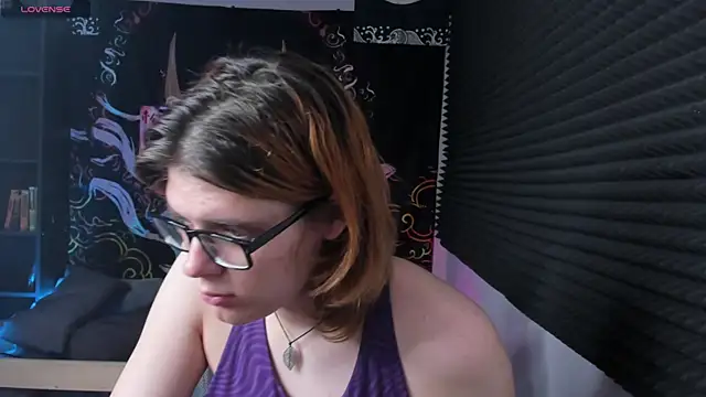 KIKI Krash online show from March 5, 11:06 am