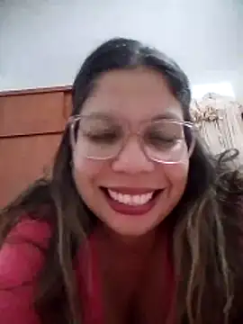 Carliina Soussa online show from April 5, 1:47 am