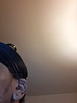 bigboytoy912 online show from March 16, 5:44 am