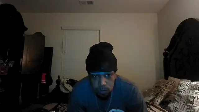 bigboytoy912 online show from March 25, 6:30 am