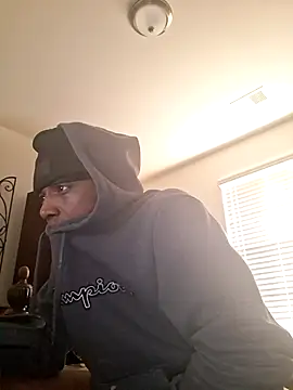 bigboytoy912 online show from March 31, 11:32 am