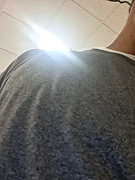 bigboytoy912 online show from June 3, 5:18 pm
